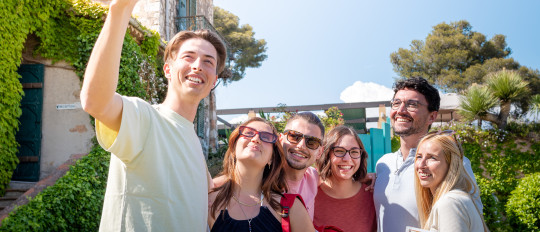 Estancia lingüística en Francia en Antibes – Cursos de francés para jóvenes y adultos
